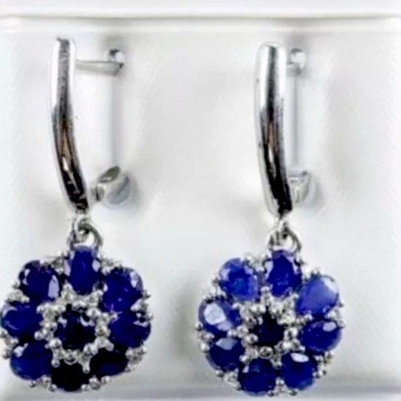 925 Sterling Earrings 16 Blue Sapphire and 31 Round Brilliant Cut Diamonds - Picture 1 of 2